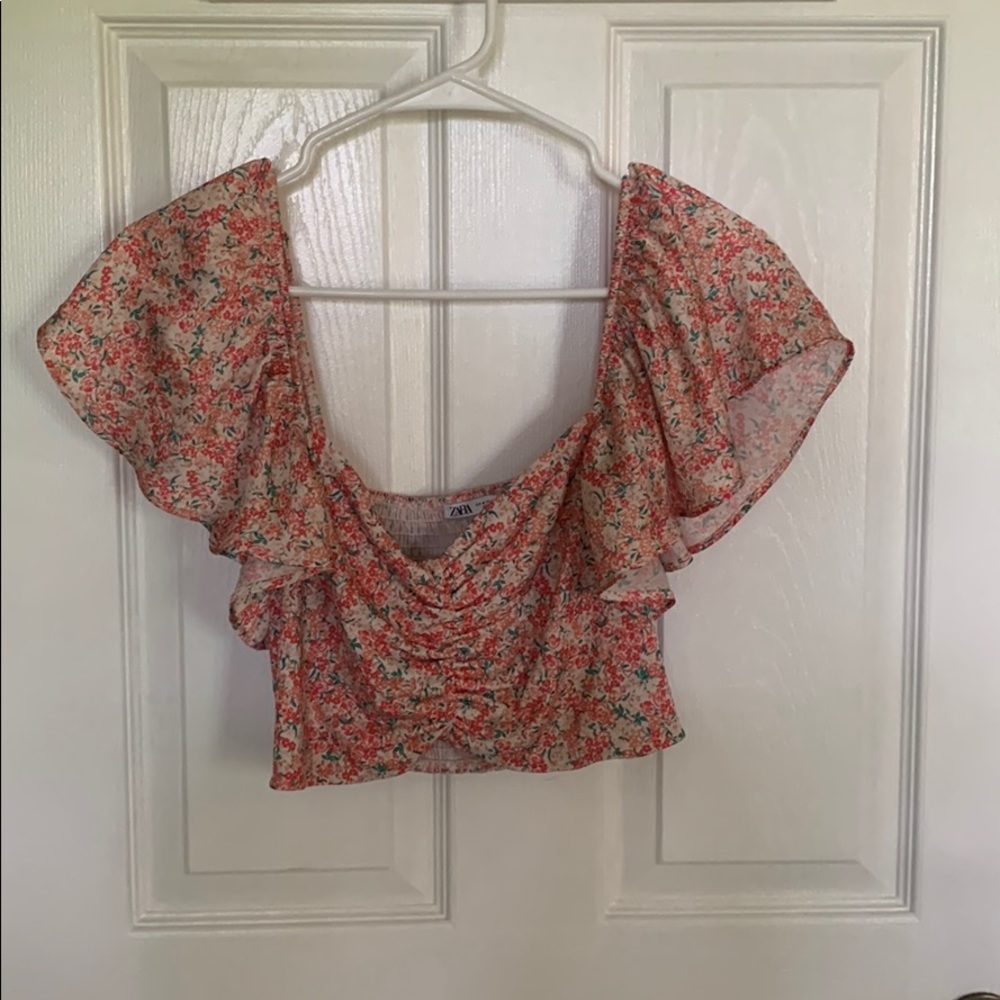 Zara flutter sleeve crop top